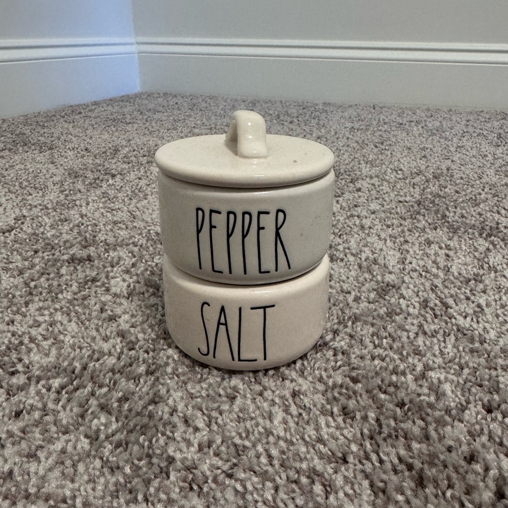 RaeDunn Salt & Pepper Holder